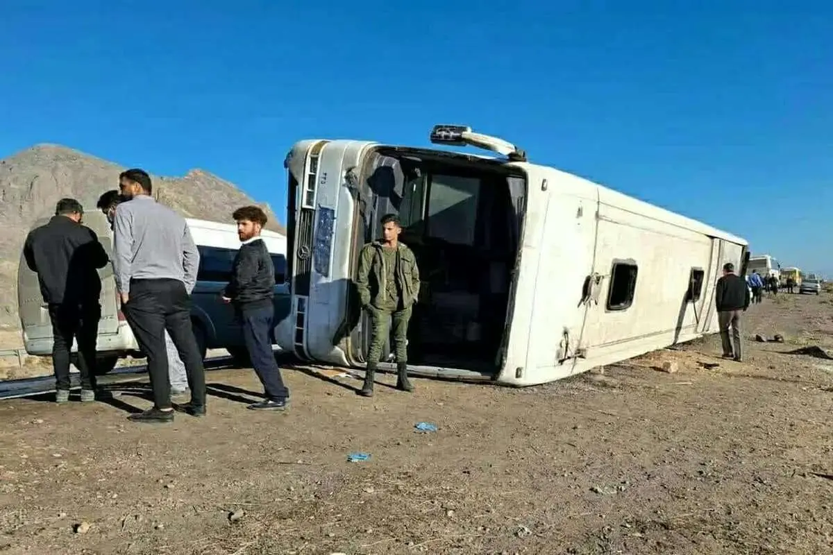 جزئیات برخورد اتوبوس با تریلی در محور ایذه به دهدز