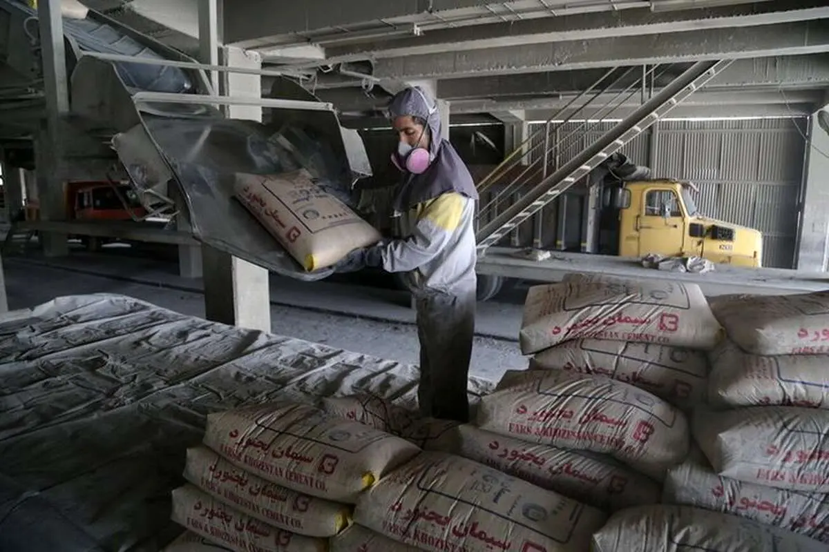 حال خوب سیمانی ها در بورس کالا/ امروز ۶۶ شرکت سیمانی روی تابلو می روند