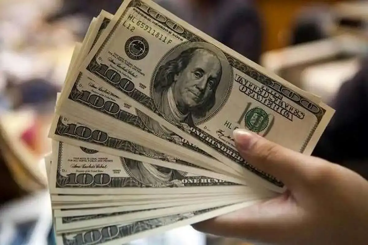 چرا دلار گران شد؟/ دلار با شکست مذاکرات هسته‌ای، تا نیمه کریدور هفتم بالا می‌رود