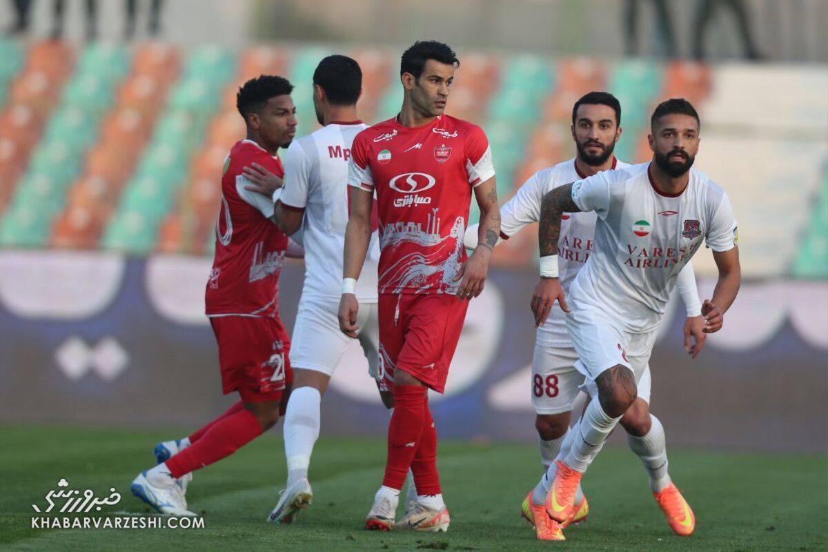 گزارش تصویری| نیمه اول دیدار تیم های پرسپولیس – نساجی