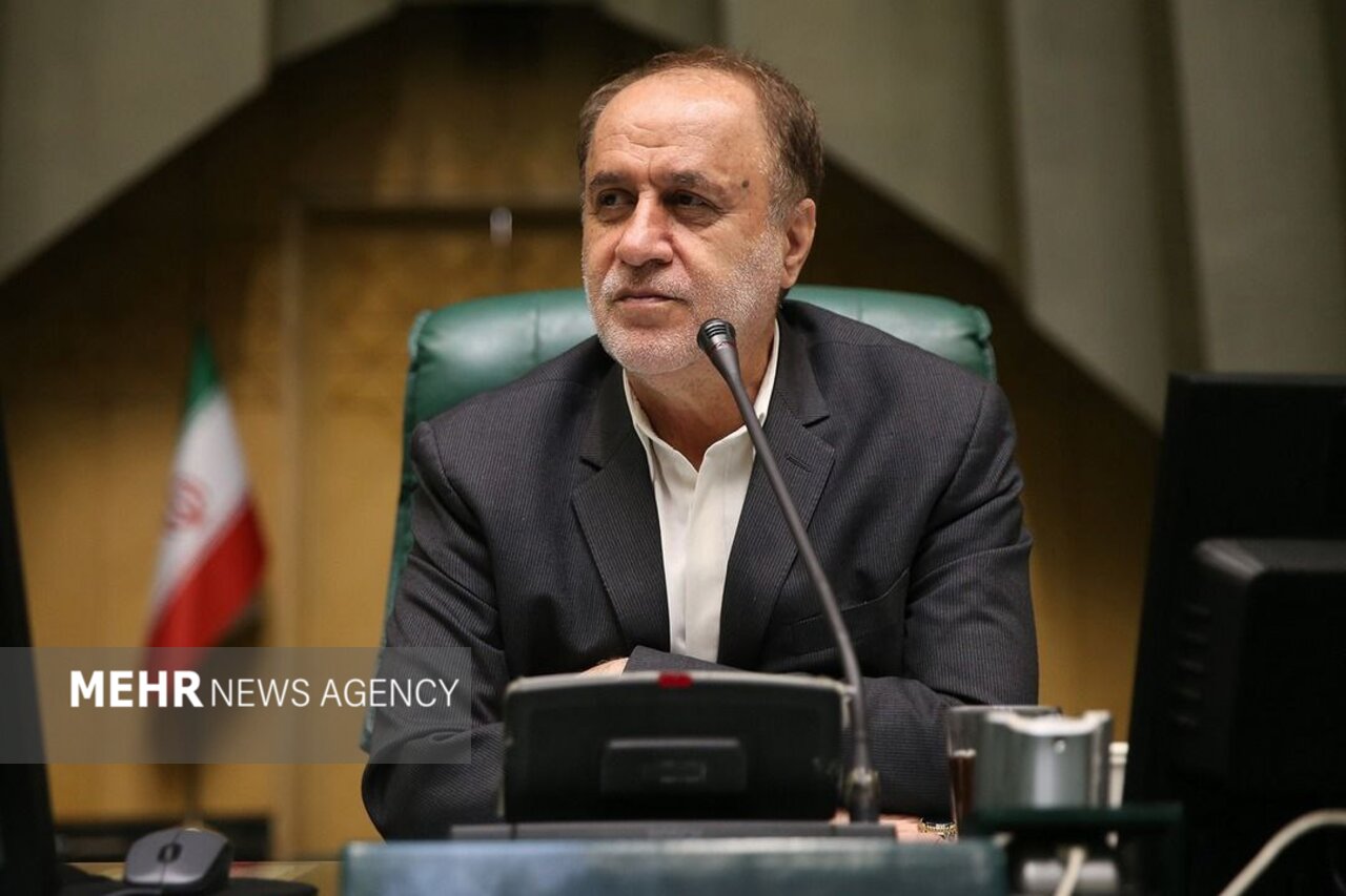 حاجی بابابی: ما با آمریکا و هیچ جای جهان دشمنی نداریم