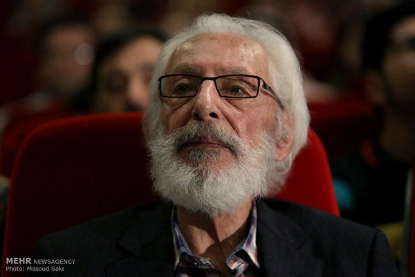 روز هفتم «تئاتر فجر» به جمشید مشایخی تقدیم شد
