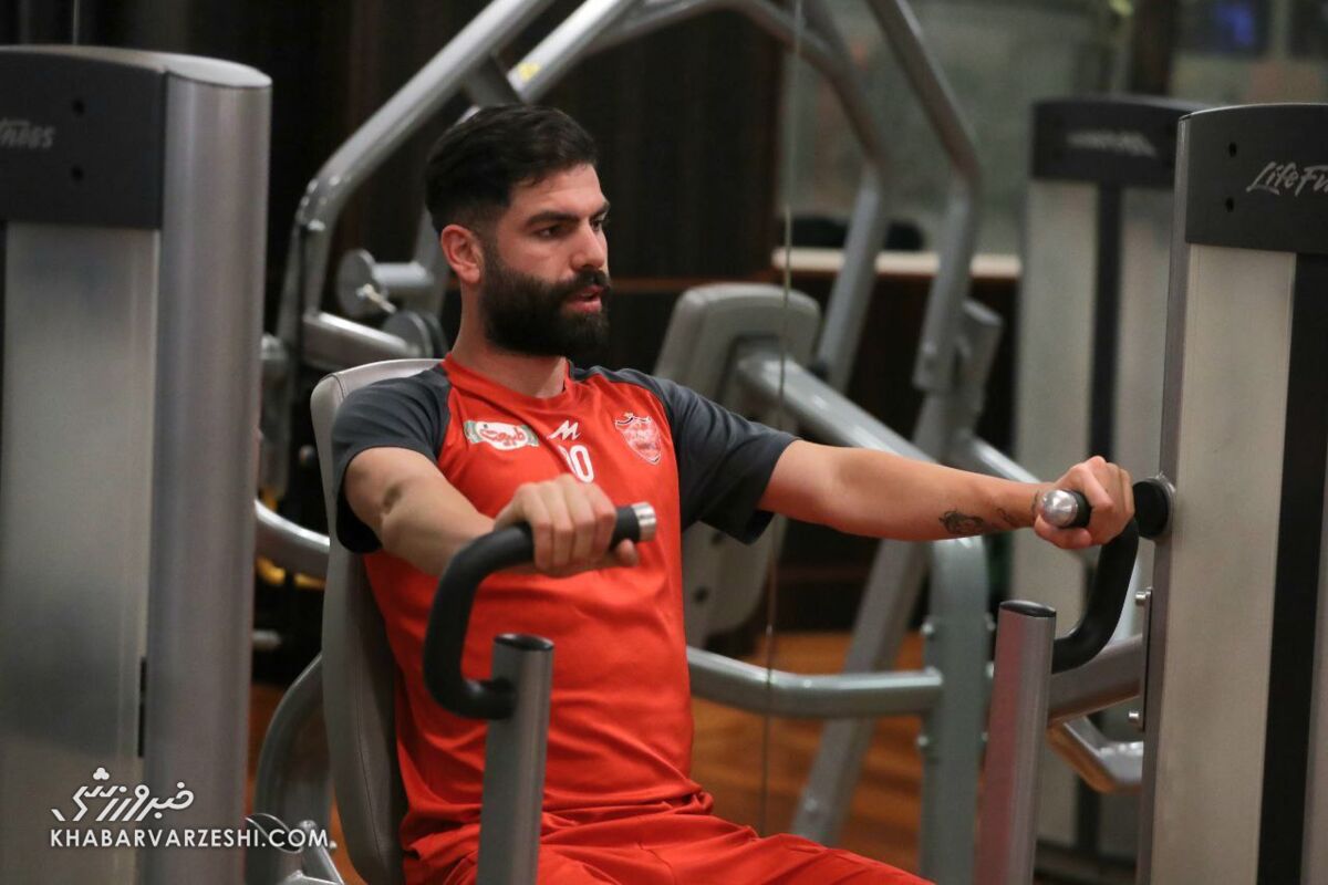 اجبار یا علاقه/ دلیل فیکس بودن بازیکن محبوب پرسپولیسی ها چیست؟!