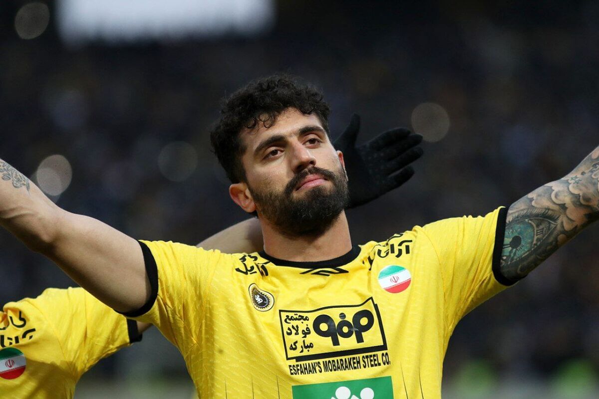 استقلالی ها قبل از دربی به پرسپولیس گل زدند!