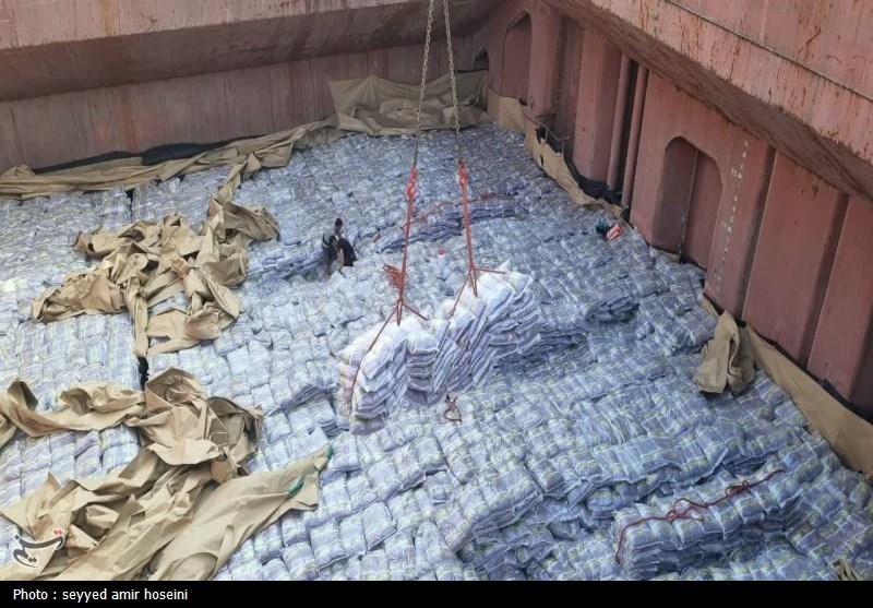 لاهوتی: ۱.۳ میلیارد دلار سرمایه کشور خرج واردات برنج شده است