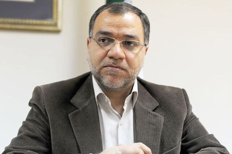 واکنش عضو دفتر رهبری به تیتر روزنامه سازندگی درباره یک دستور نظامی