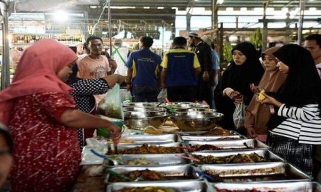 رمضان در اندونزی؛ از تزئین مساجد تا پهن کردن سفره «الرحمن»
