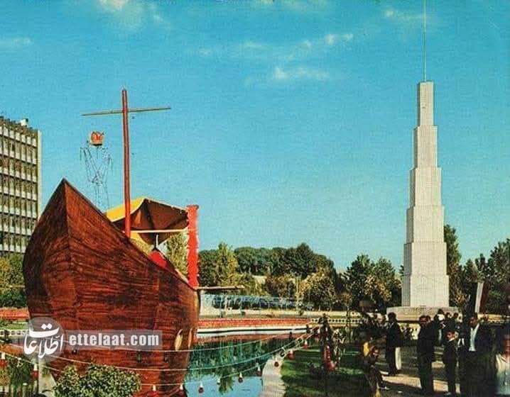 تصاویر کمتر دیده شده از میدان‌های قدیمی تهران/ کارت‌پستال فروشی ۵۰ سال پیش