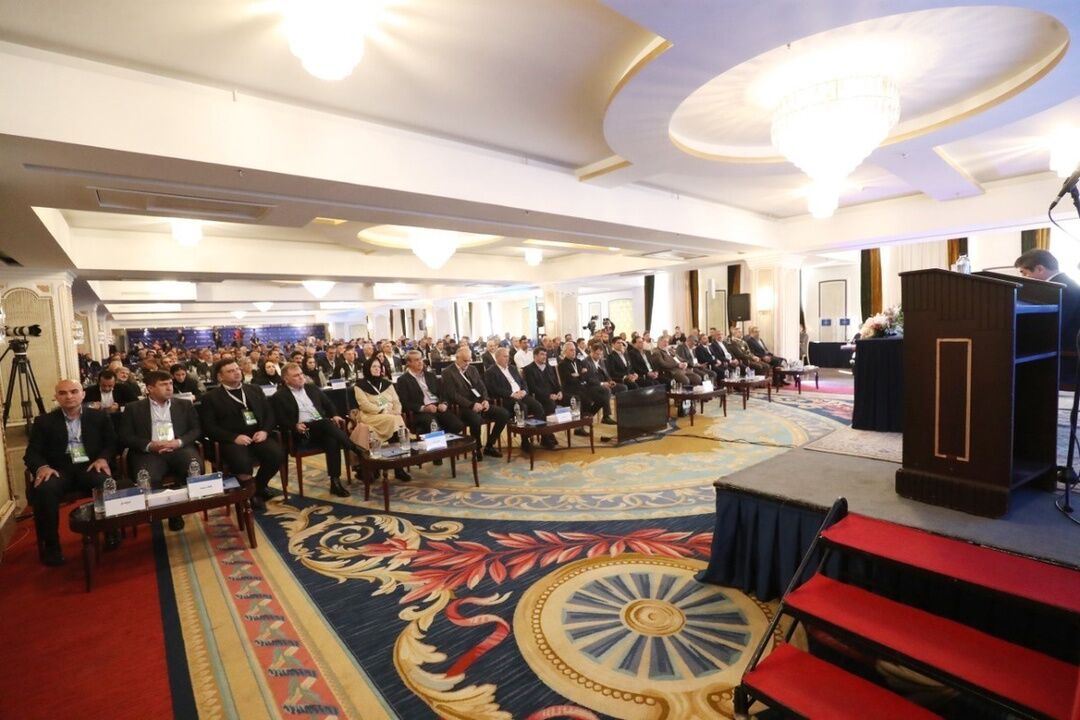 جنجال خرید و فروش رای بالا گرفت؛ کمیته اخلاق یک رییس هیات فوتبال را احضار کرد!
