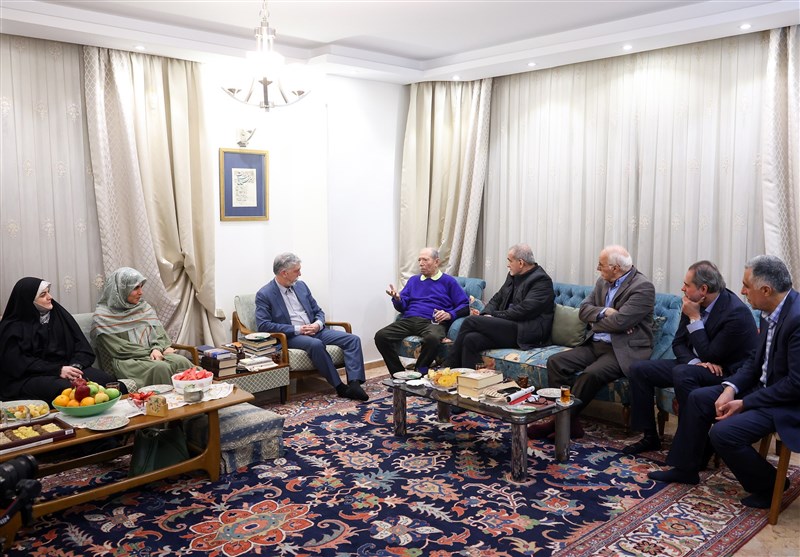 دولت چهاردهم تا آنجا که بتواند، به هنر کشور کمک خواهد کرد