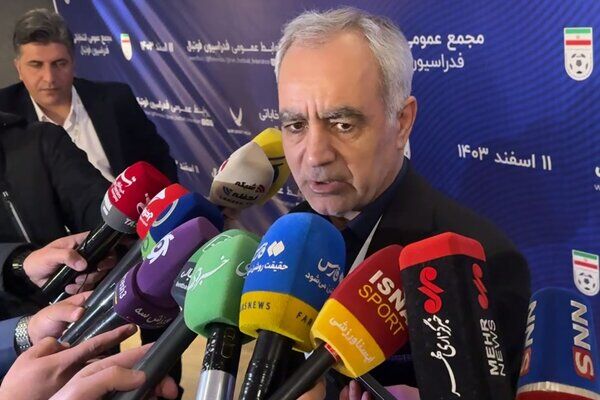 وقتی بهاروند از پاسخ درباره درآمدهای تبلیغاتی سازمان لیگ طفره می رود!