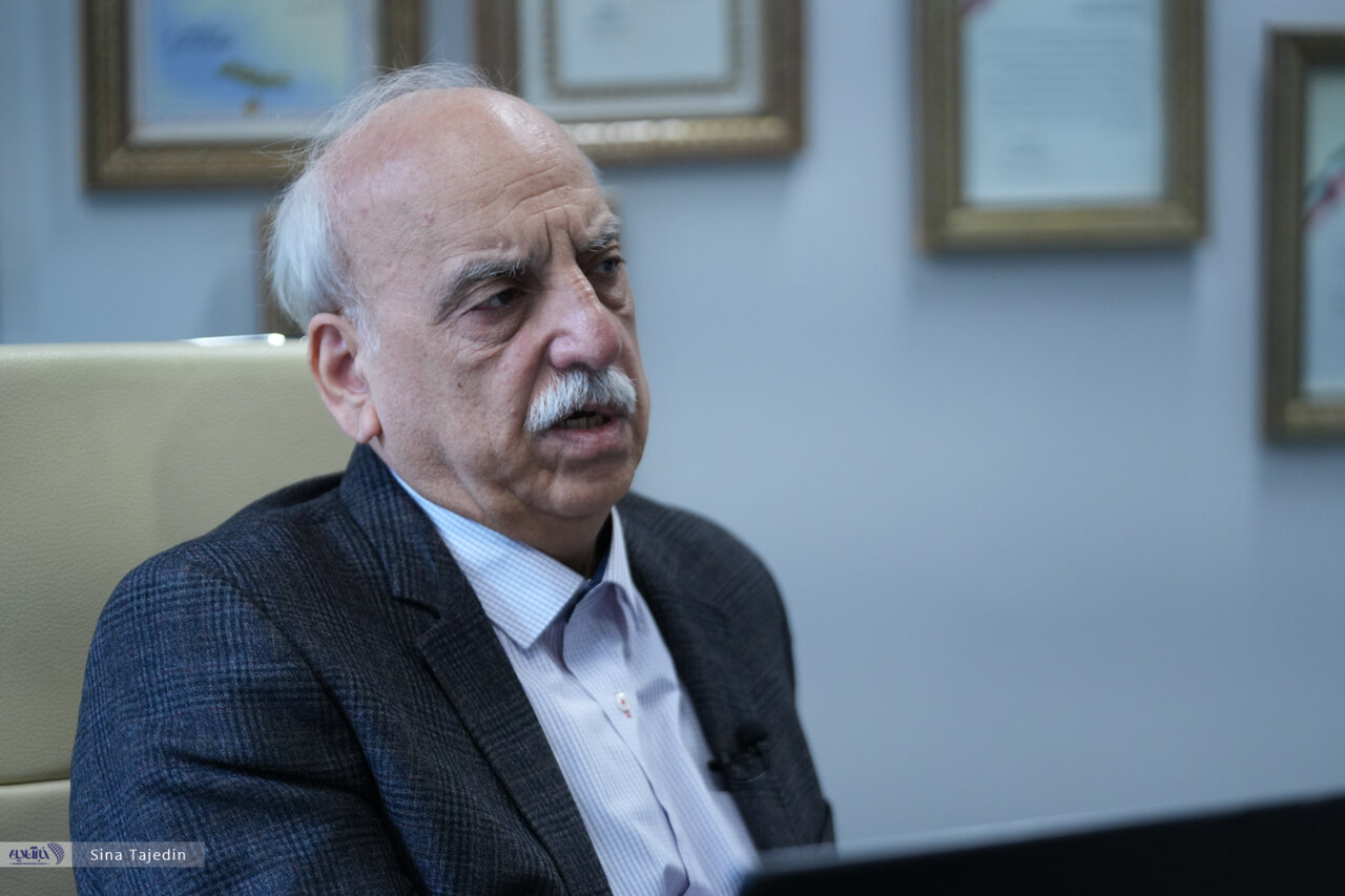 پیش‌بینی مهم یک اقتصاددان درباره نرخ تورم در سال جدید/ احتمال کاهش تورم تا ۲۰ درصد چقدر است؟
