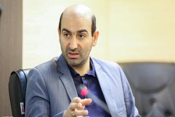 رئیس‌جمهور با عزل دبیری نشان داد با کسی عقد اخوت نبسته است