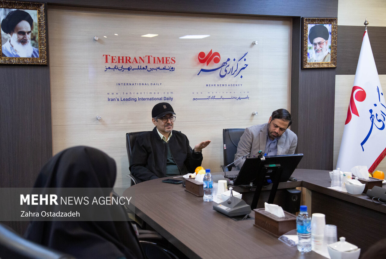 زدودن انگ‌های عجیب از هنرمندان انقلاب؛ مخاطب «مشت در نمای درشت» کیست؟