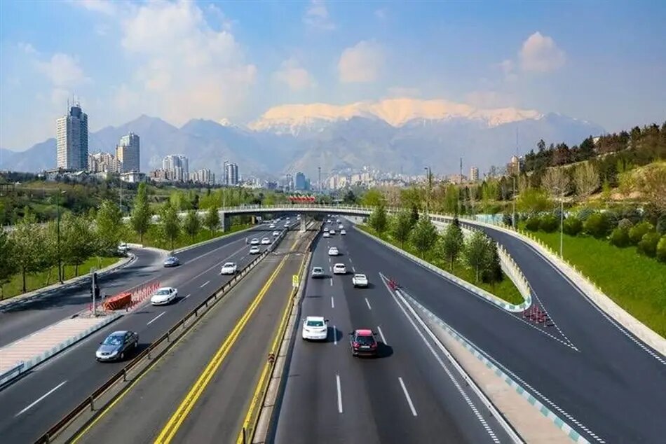 پروژه انتقال پایتخت از تهران تا مکران به‌کجا رسید؟/ ظرفیت دفن اموات در بهشت زهرای تهران در آستانه پر شدن/ طرح HOV بزرگراه همت کی اجرا می‌شود؟