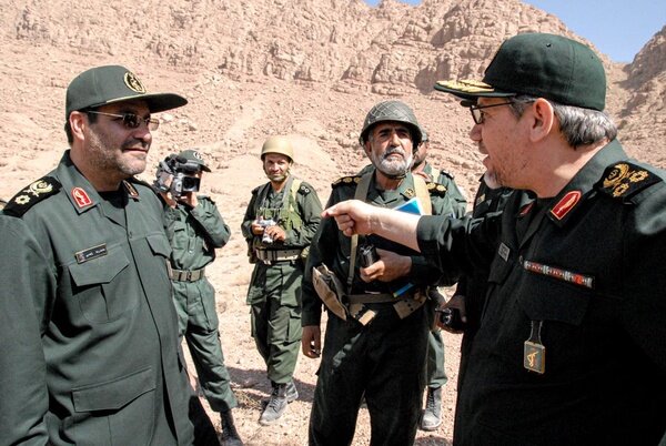 روایت‌هایی از زندگی فرمانده ارشد و شهید جبهه مقاومت در لبنان/ از حضور در کردستان تا شهادت در کنسولگری ایران در دمشق