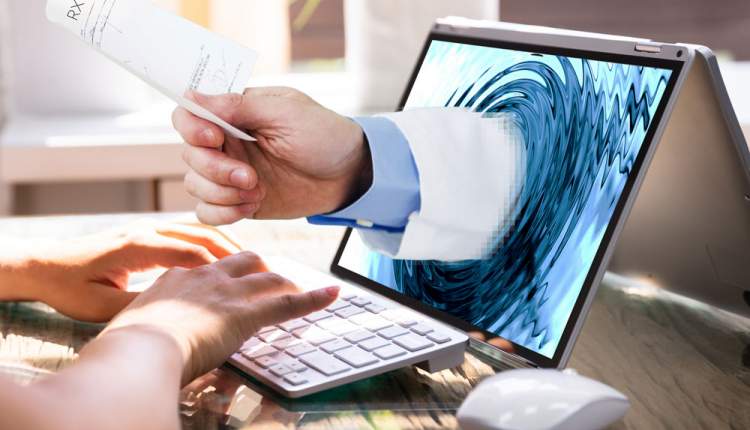 مخالفت کمیسیون بهداشت با فروش اینترنتی دارو بدون نظارت و تنظیم‌گری