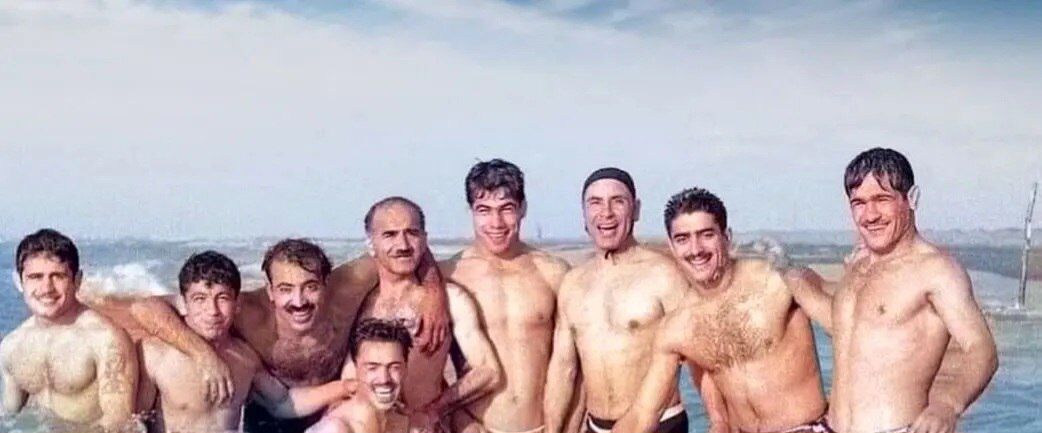 اشک‌های ستارگان ورزش و هنر در بدرقه بازیگر فراموش نشدنی/ هم تیمی جهان پهلوان تختی به ورزشگاه بازگشت!+عکس