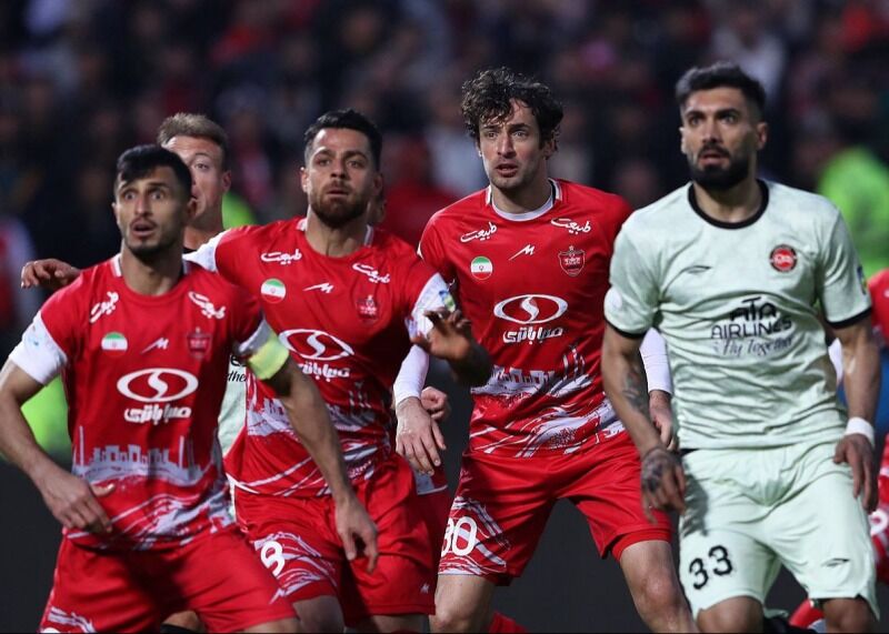 بازگشت مدافع باتجربه به ترکیب اصلی پرسپولیس