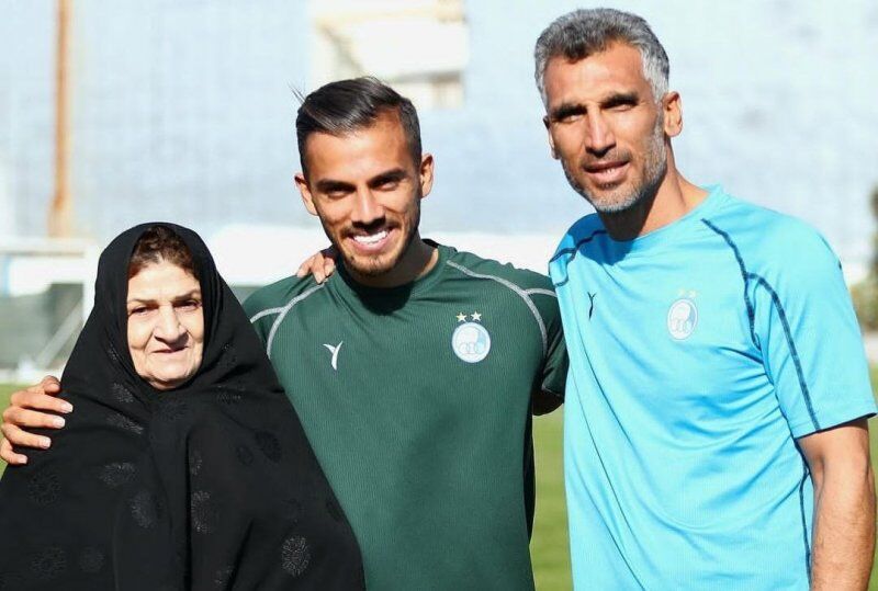 بازیکن استقلال عزادار شد!