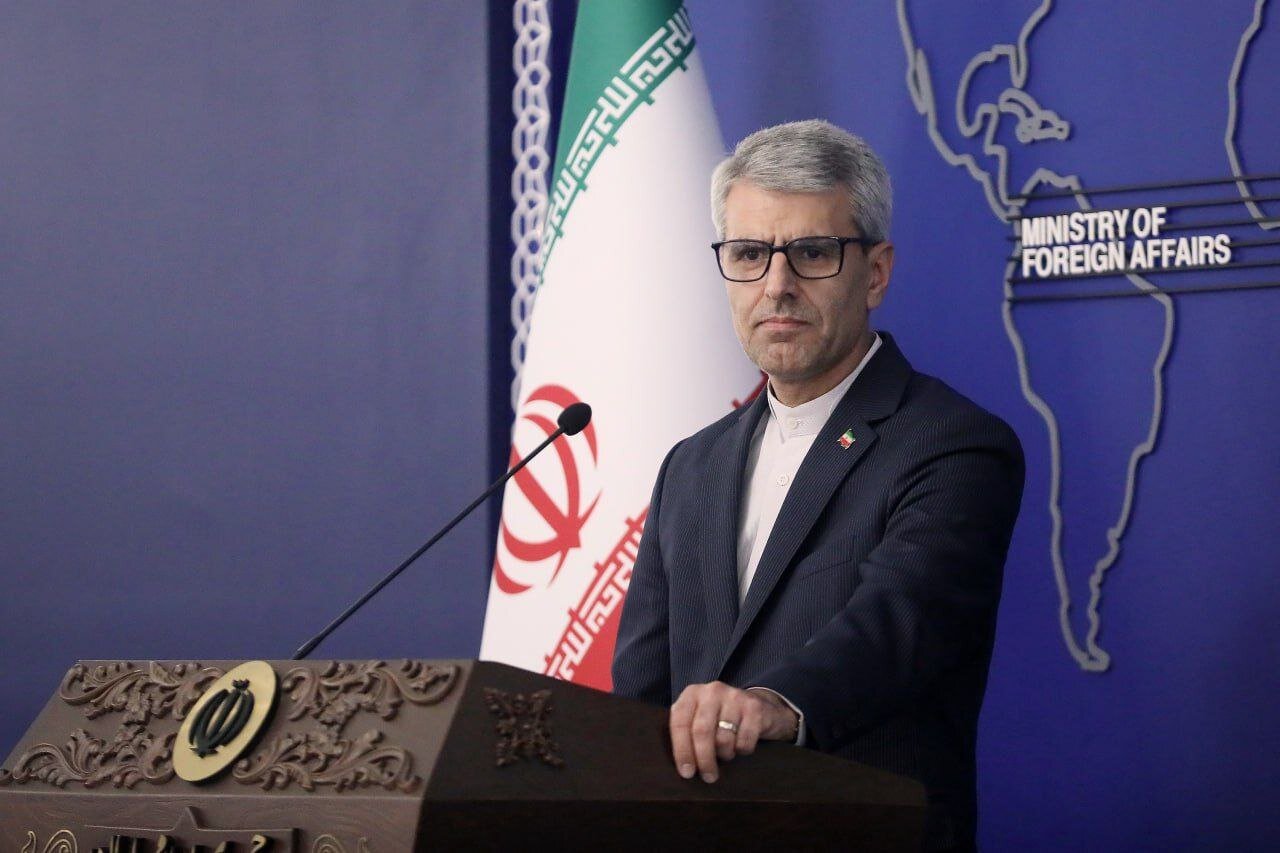 بقایی:ادعاهای بی‌اساس انگلیس علیه جمهوری اسلامی ایران را محکوم می کنیم