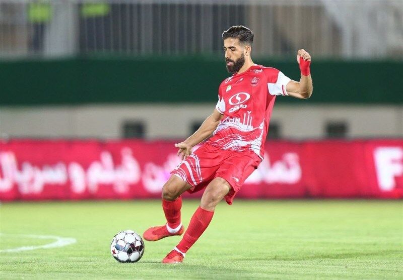 بیفوما مدافع پرسپولیس را نیمکت نشین کرد!
