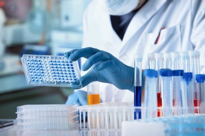 تشخیص آلزایمر با یک آزمایش خون ساده؛ تحولی بزرگ در مسیر شناسایی زودهنگام زوال عقل