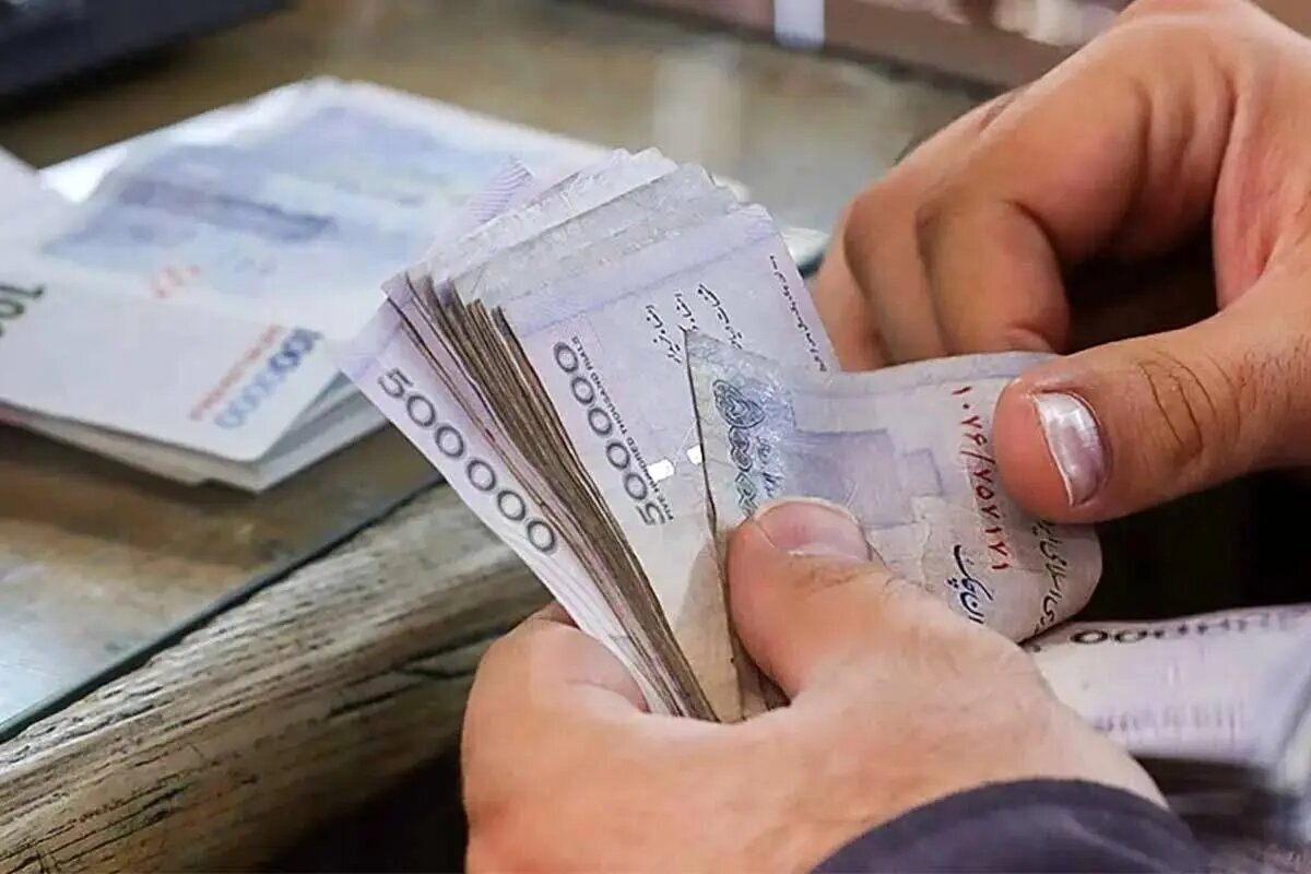 جزییات افزایش ضریب حقوق کارمندان دولت در ۱۴۰۴/ رقم حداقل حقوق کارمندان مشخص شد + جدول