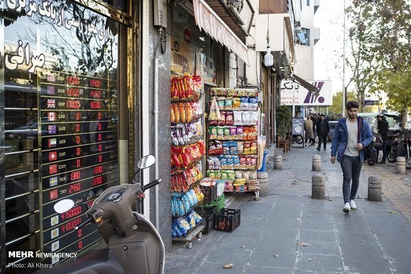 جهش‌های ارزی؛ از آب رفتن شیرین بدهی‌های دولتی تا انتظارات تورمی