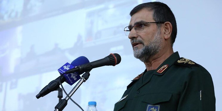 خبر مهم فرمانده نیروی دریایی سپاه از ساخت یک شناور موشک انداز جدید/ شناور شهید سلیمانی پنج هزار مایل بدون توقف می‌تواند در اقیانوس‌ها دریانوردی کند