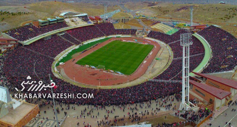 رفتار غیرحرفه‌ای گزارشگر بازی استقلال در ارتباط با ستاره آبی‌ها