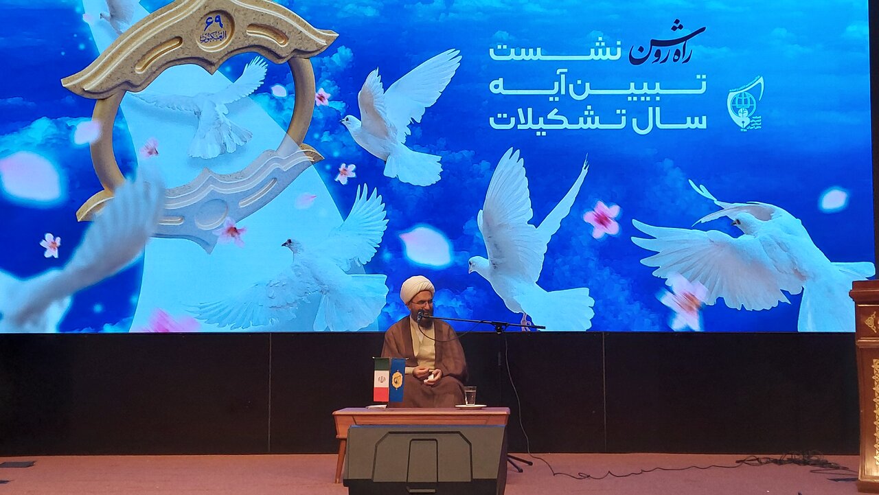 رهبر انقلاب سوره امسال را سوره فتح نامیدند؛ استقامت رمز پیروزی