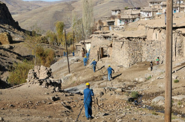 سرمایه‌گذاری ۱۵۰۰۰ میلیارد تومانی برای توسعه و احداث شبکه برق روستایی