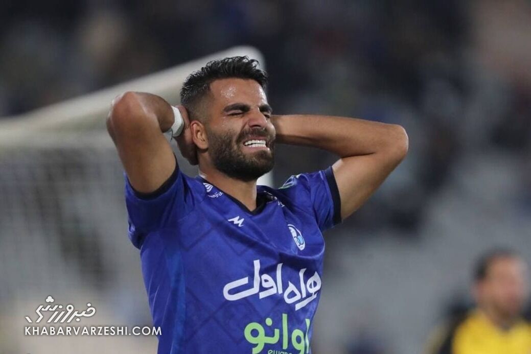 فاجعه دفاعی استقلال؛ وقتی مرادمند ۲ متر آفساید را پر کرد +عکس