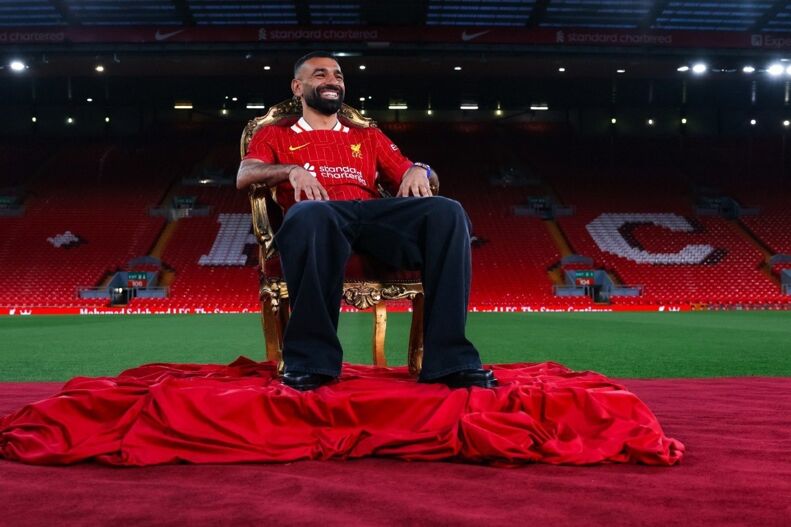 لیورپول با غرور و افتخار اعلام کرد؛ محمد صلاح در آنفیلد ماندنی شد