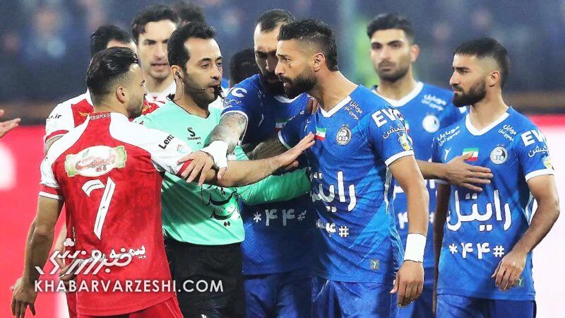 مدافع وسط استقلال، دفاع چپ می شود!
