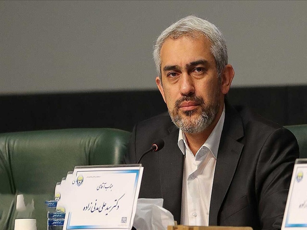 مدنی زاده ناجی بورس می‌شود؟