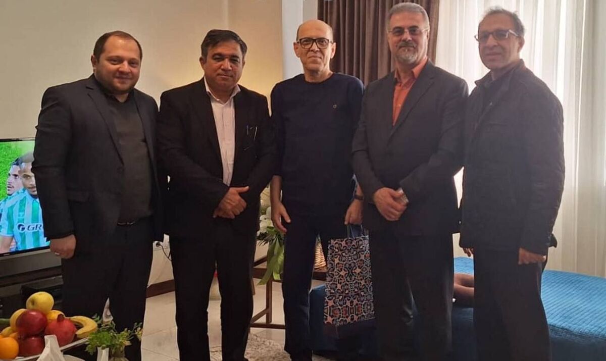 نماینده هلدینگ اختلاف در استقلال را تکذیب کرد/ تاجرنیا: امور فنی برعهده نظری جویباری است!
