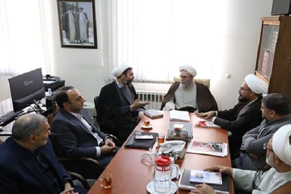 گفتمان شهید رئیسی، گفتمان امامین انقلاب است