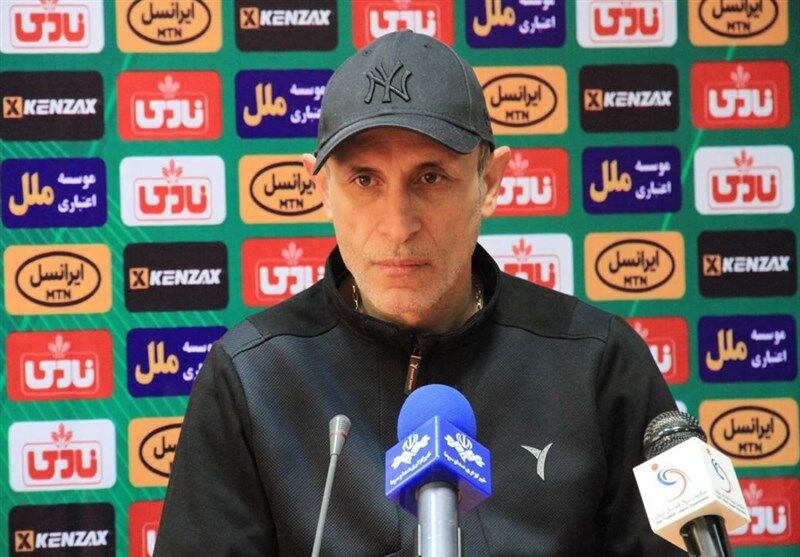 یحیی گل محمدی: اصلاً فکر بازگشت به پرسپولیس نیستم/ اعتصاب بازیکنان پرسپولیس کار را خراب کرد/ اگر فدراسیون می‌خواست، ما قهرمان لیگ می‌شدیم