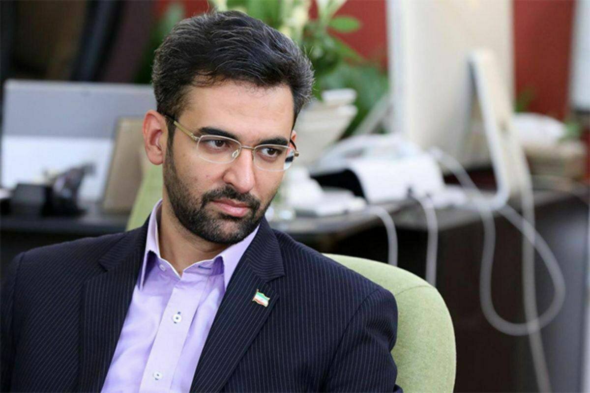 آذری جهرمی به پزشکیان: بدون رودربایستی، پیشقدم اصلاح و ترمیم کابینه شوید/ به صلاح شماست که….