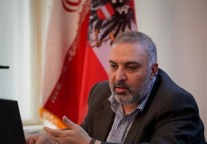 هنر و نشر ایرانی در اتریش؛ راهبردی اقتصادی برای حضور مؤثر